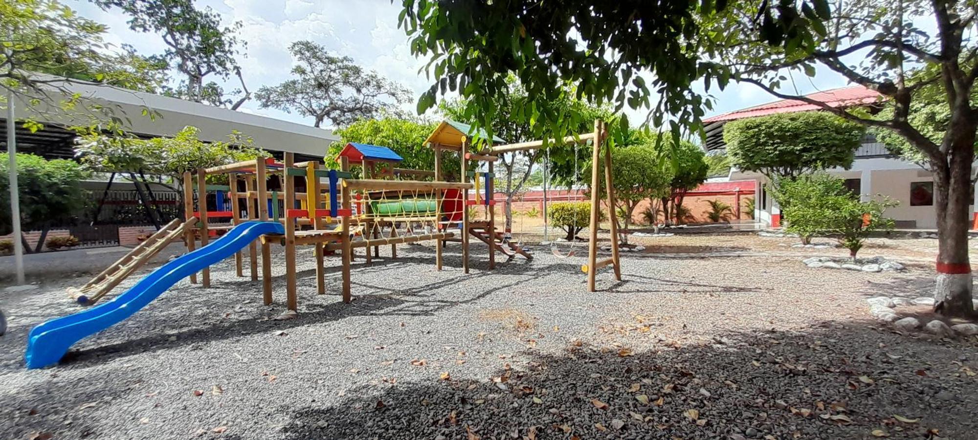 Hotel Campestre Las Palmas Sas Вильявисенсио Экстерьер фото
