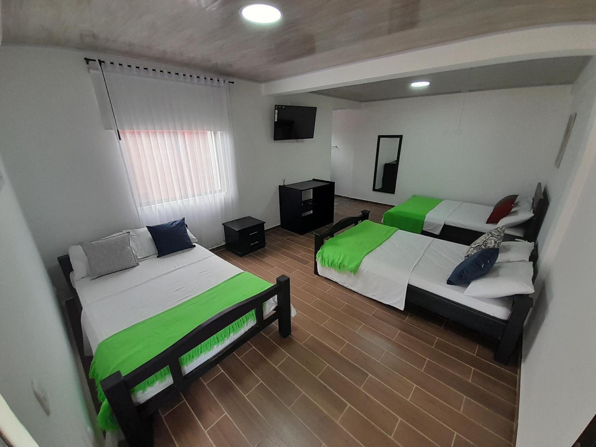 Hotel Campestre Las Palmas Sas Вильявисенсио Экстерьер фото