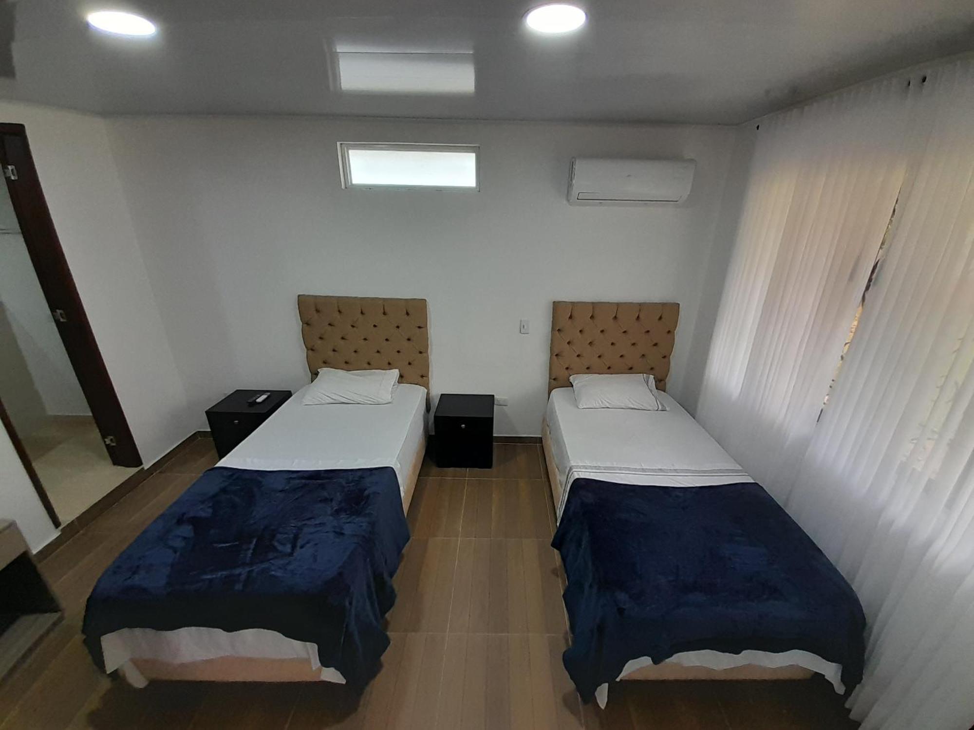 Hotel Campestre Las Palmas Sas Вильявисенсио Экстерьер фото
