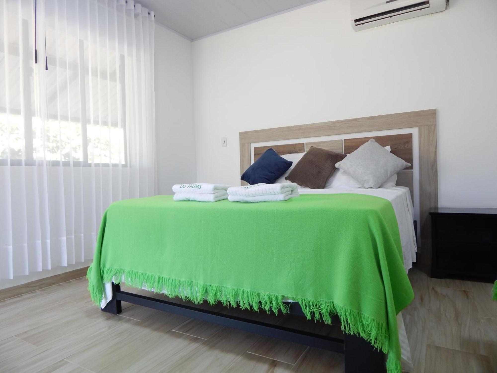Hotel Campestre Las Palmas Sas Вильявисенсио Экстерьер фото